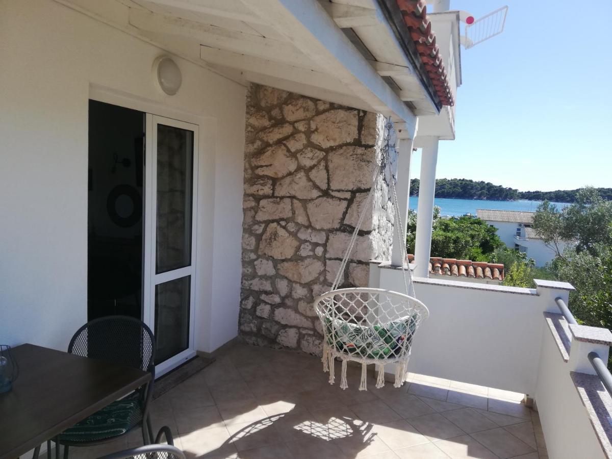 Riviera Rooms And Apartments Palit Esterno foto
